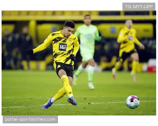 聚焦：从曼联回归的多特蒙德边锋桑乔，三月状态持续回升